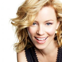 Elizabeth Banks fala sobre sexualidade de Effie e figurinos de “Em Chamas” em nova entrevista