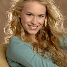Leven Rambin revela detalhes de Jogos Vorazes em entrevista