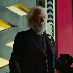 Donald Sutherland comenta sobre Jogos Vorazes em nova entrevista