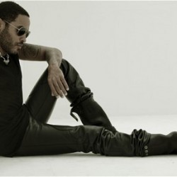 Lenny Kravitz (Cinna) concede entrevista para o “The Telegraph”