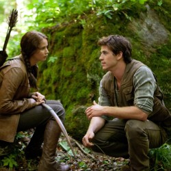 Cena da despedida entre Katniss e Gale foi liberada