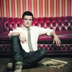 Josh Hutcherson em nova entrevista para Vulture