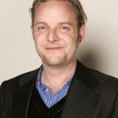 Passe de Identificação: Francis Lawrence