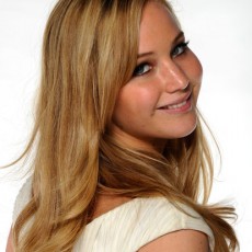 Jennifer Lawrence irá participar de “Ends of the Earth”