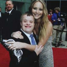 Jennifer Lawrence receberá prêmio por apoio aos portadores de Síndrome de Down