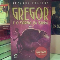 Leia o primeiro capítulo de “Gregor e o Código da Garra”!