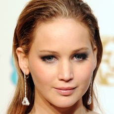 Jennifer Lawrence ganha seu primeiro BAFTA por “Trapaça”