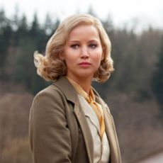 “Serena”, com Jennifer Lawrence, recebe data de estreia e nova foto é divulgada